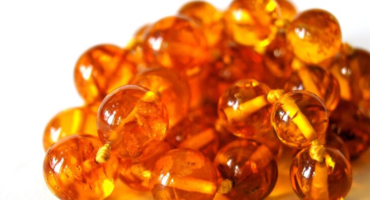 Biżuteria z bursztynu